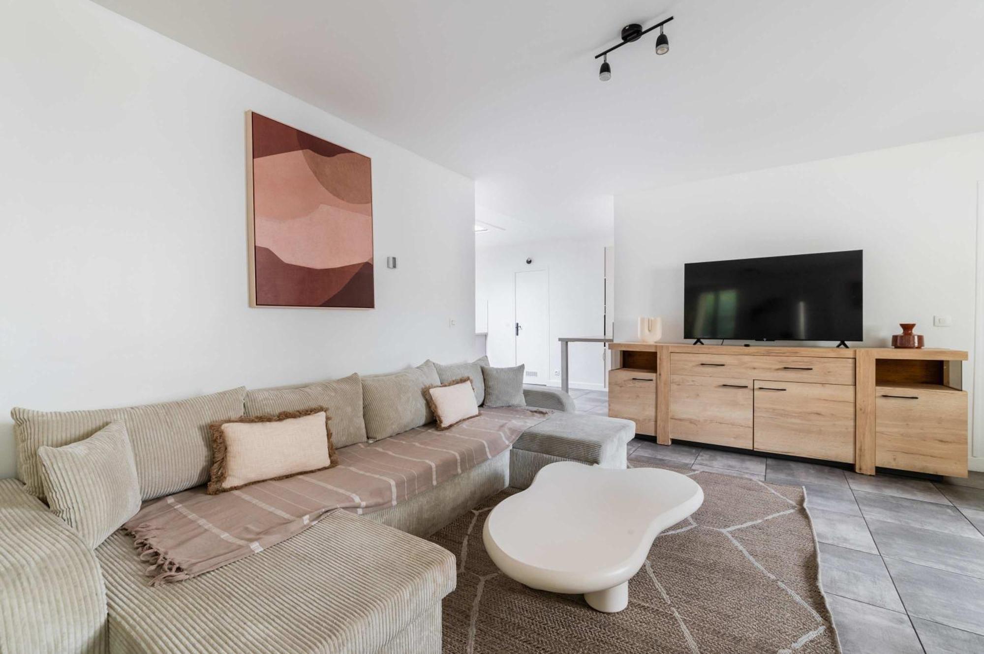 Villa Romainville Paris Pour 8 Personnes - Flat-Guest Exterior photo