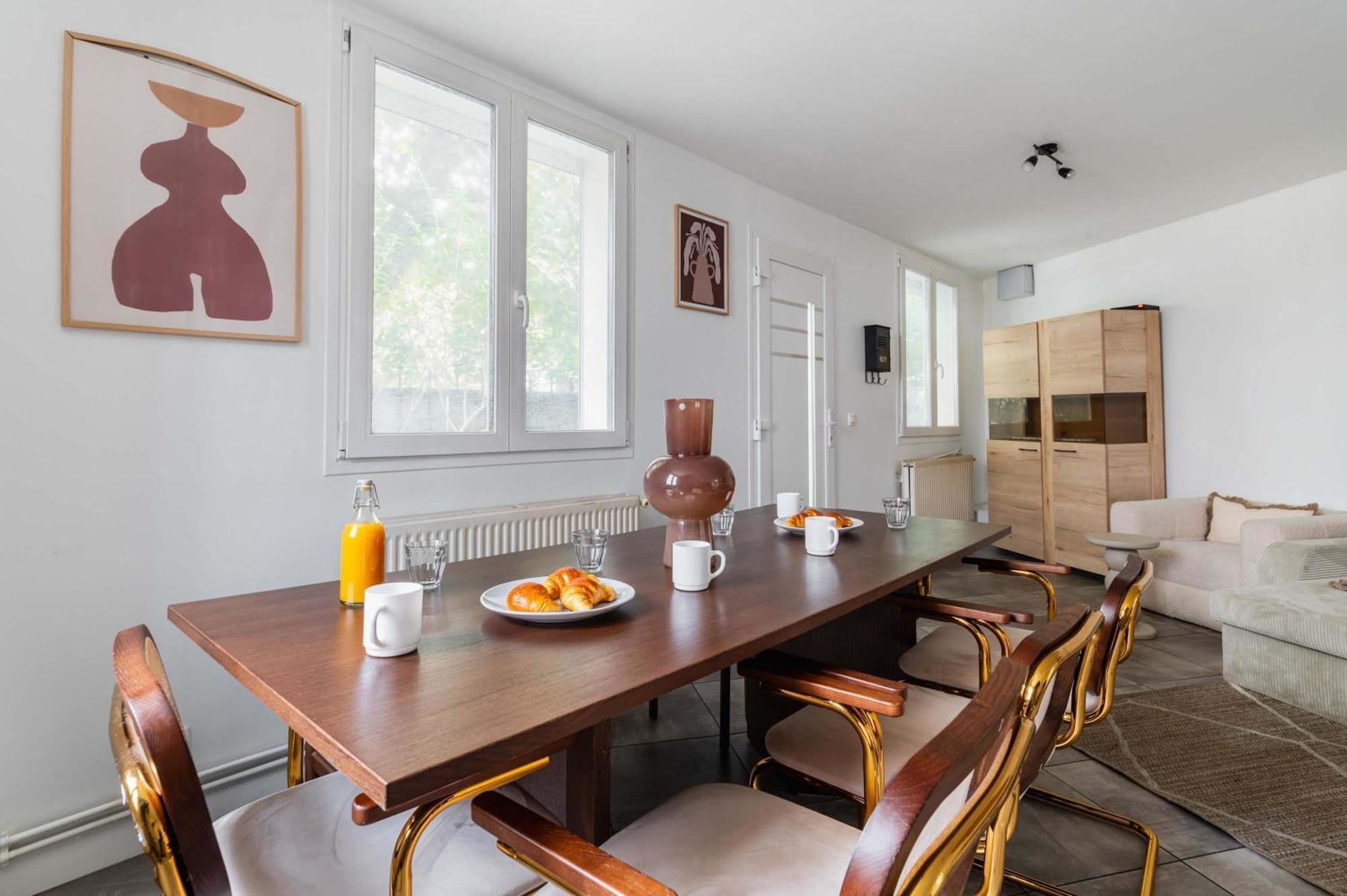 Villa Romainville Paris Pour 8 Personnes - Flat-Guest Exterior photo