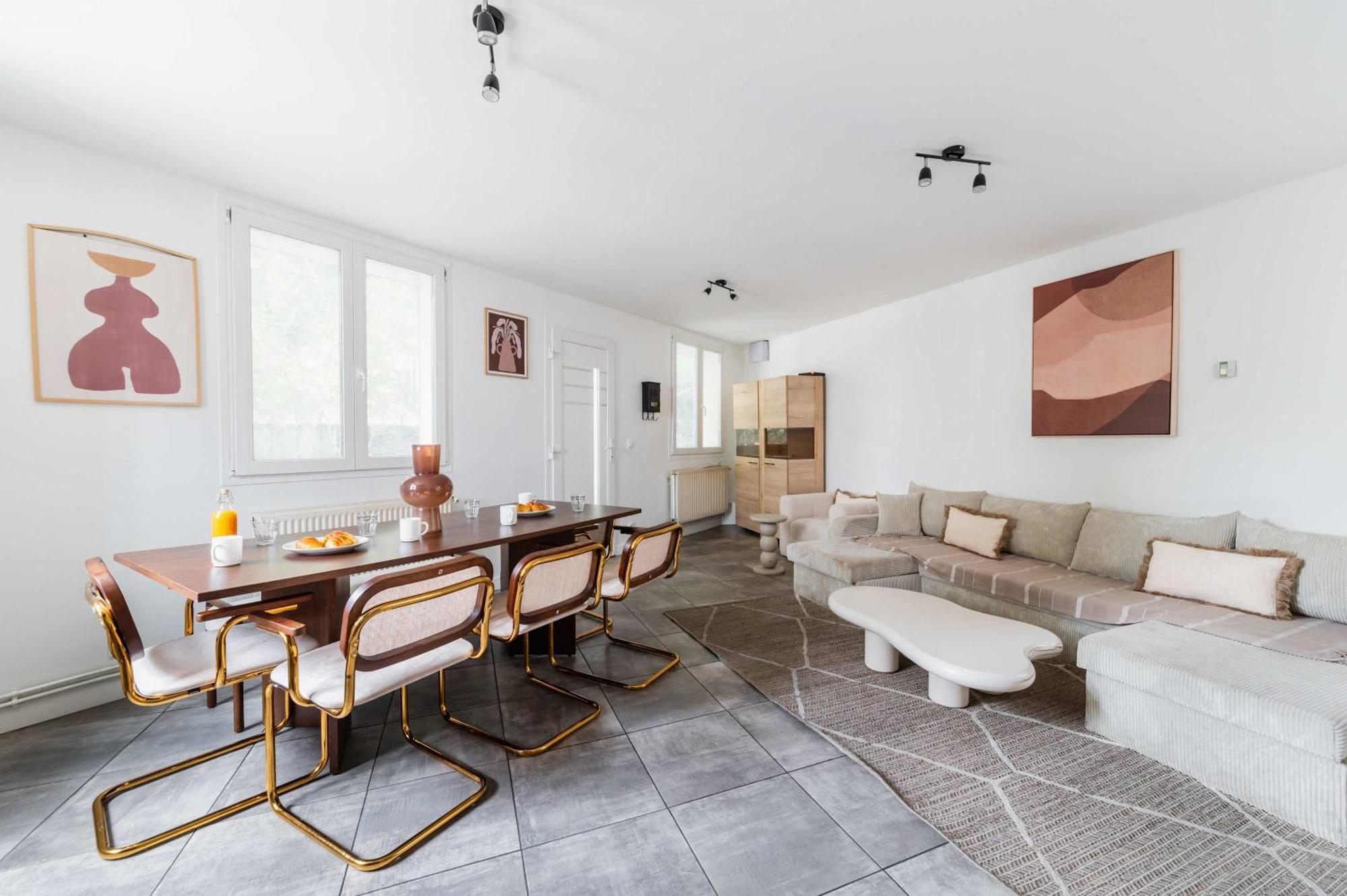Villa Romainville Paris Pour 8 Personnes - Flat-Guest Exterior photo